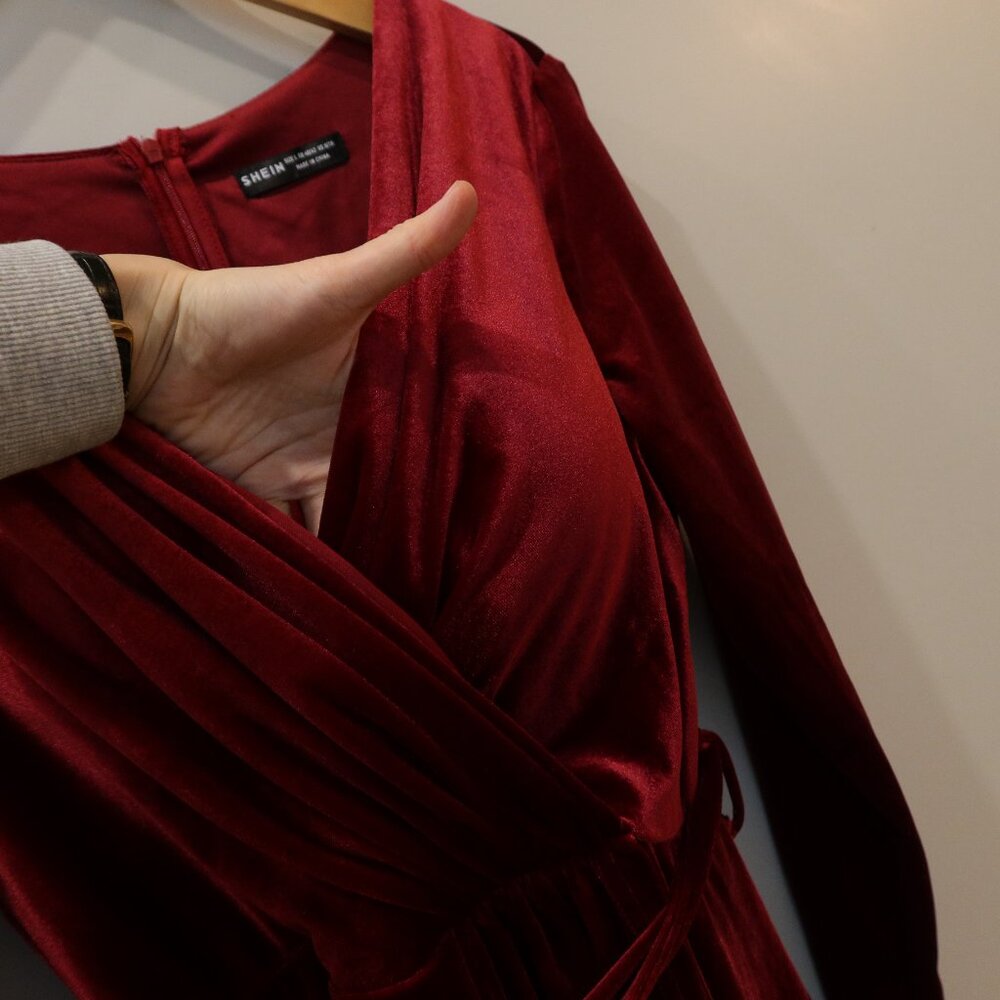 SHEIN red velvet velour maxi dress wrap asymmetric belted L holiday party event - Picture 6 of 12
